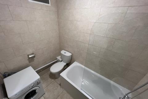 Studio to rent, Abercorn Place, London NW8