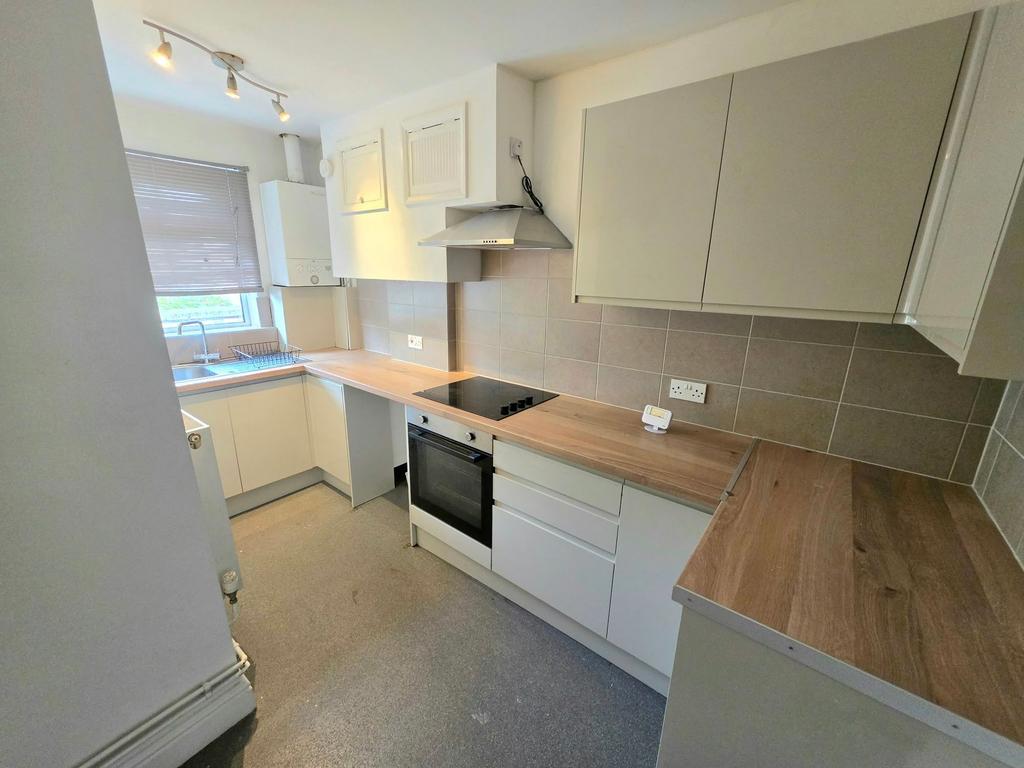 Apartment in Cardiff - View 4