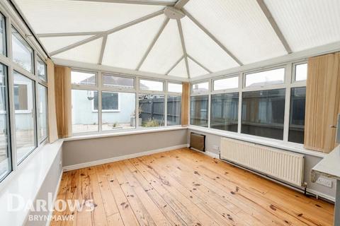3 bedroom semi-detached house for sale, Emlyn Avenue, Ebbw Vale