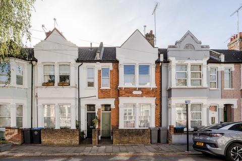 2 bedroom flat for sale, Charteris Road, London