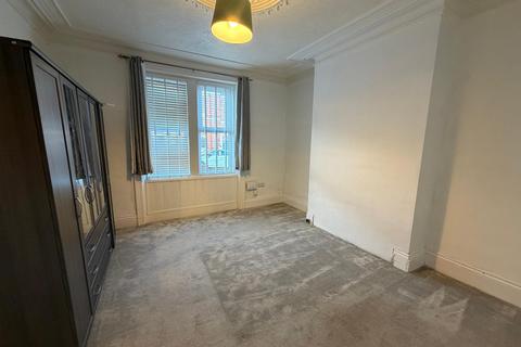 2 bedroom flat for sale, 41 Chandos Street, Gateshead, Tyne and Wear NE8 4AB