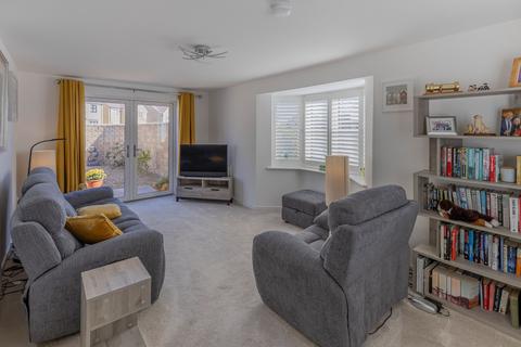 3 bedroom detached house for sale, Sillars Green, Malmesbury, SN16