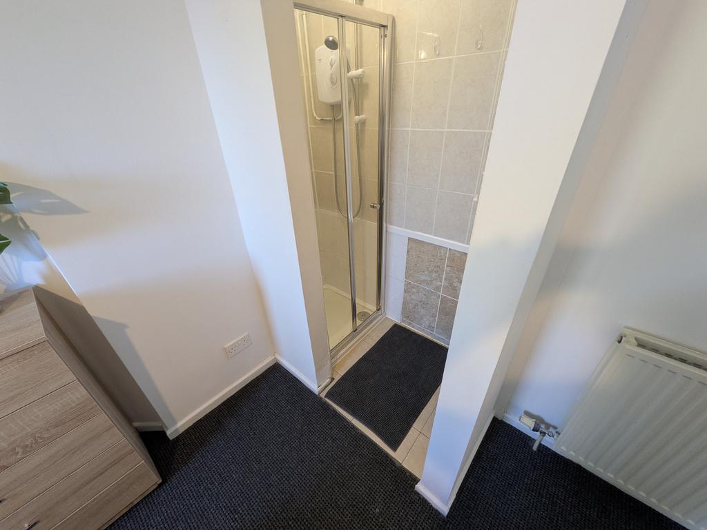 House in Nottingham - View 5