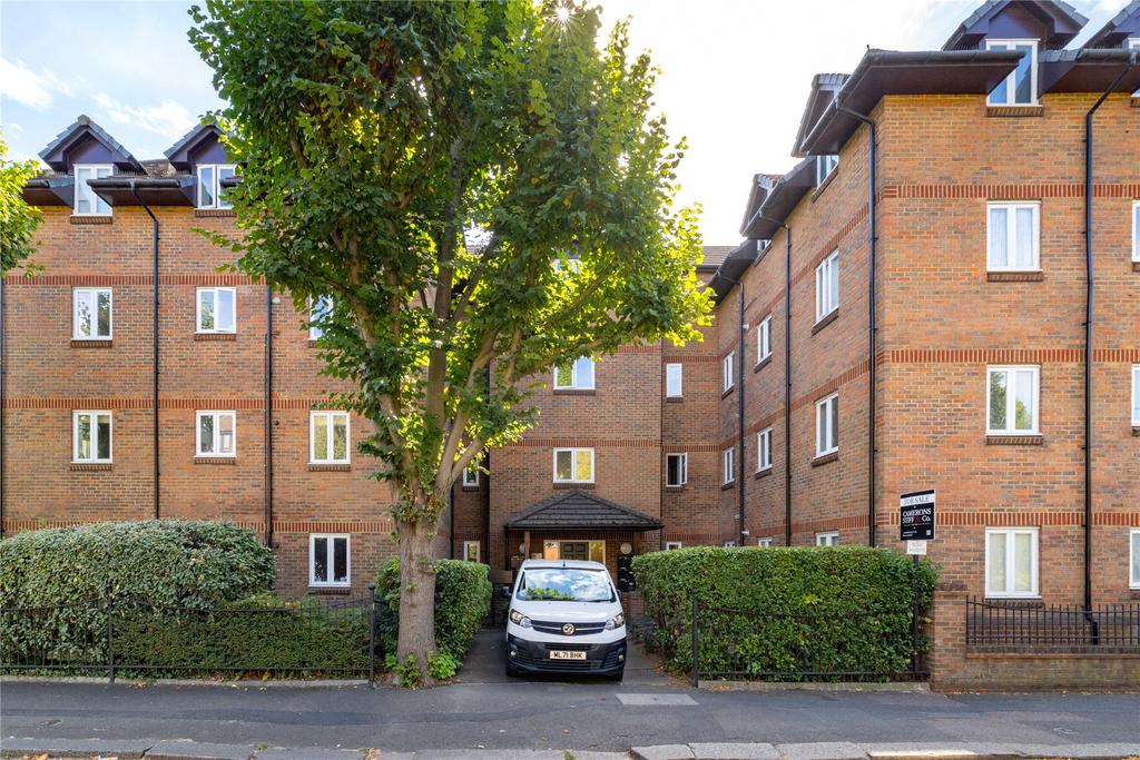 Apartment in London - View 3