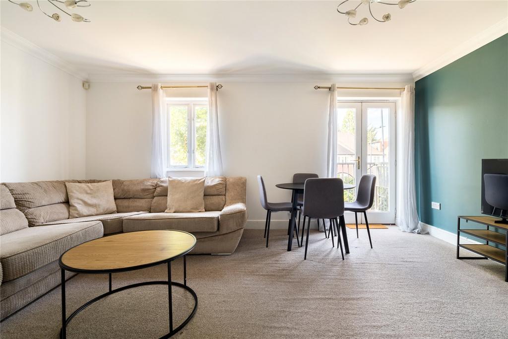 Apartment in London - View 4