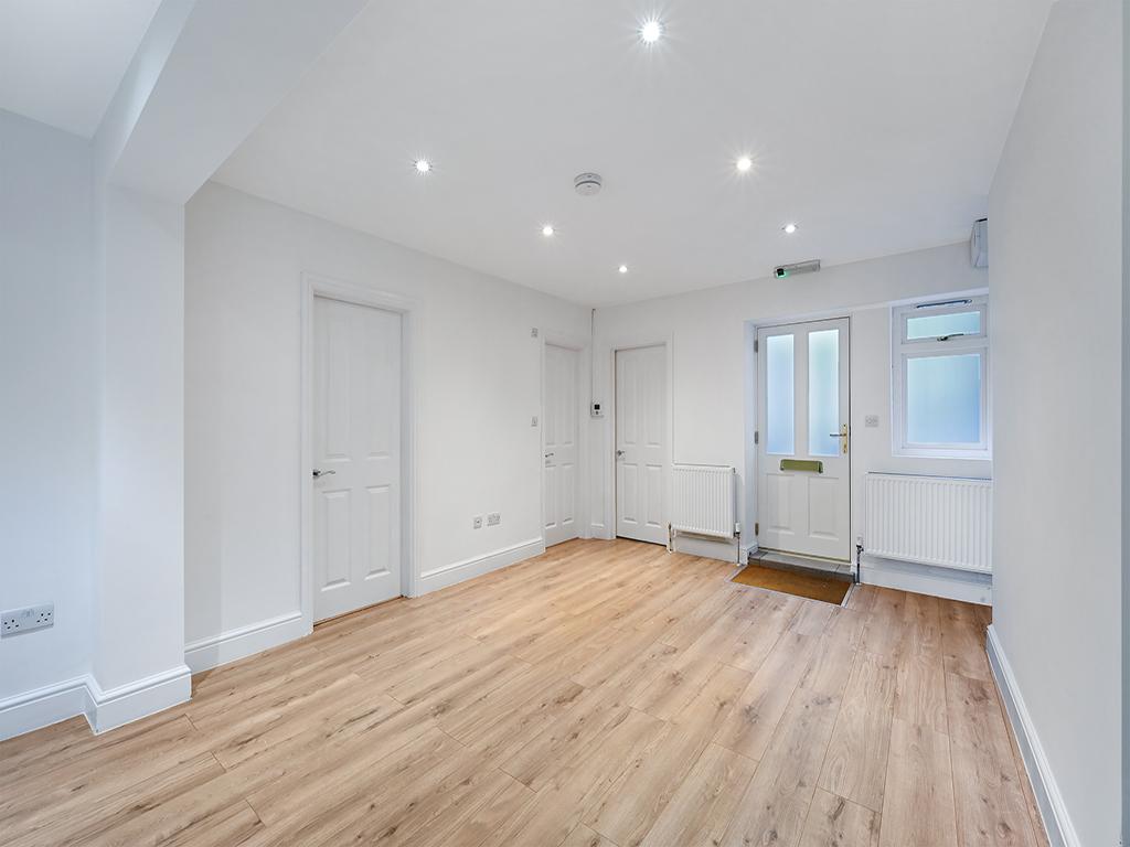 Apartment in London - View 3