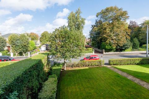 2 bedroom flat for sale, Monreith Road, Newlands