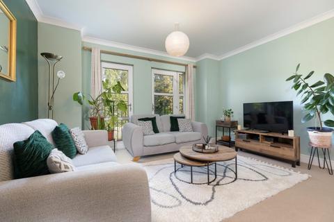 2 bedroom flat for sale, Monreith Road, Newlands