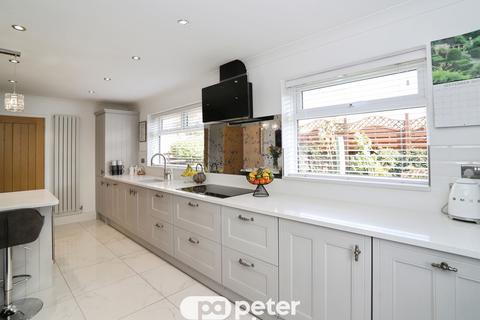 5 bedroom detached house for sale, The Hollies, Quakers Yard, Treharris