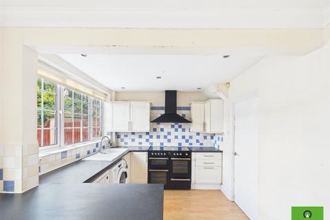 3 bedroom semi-detached house for sale, Margaret Close, Romford RM2