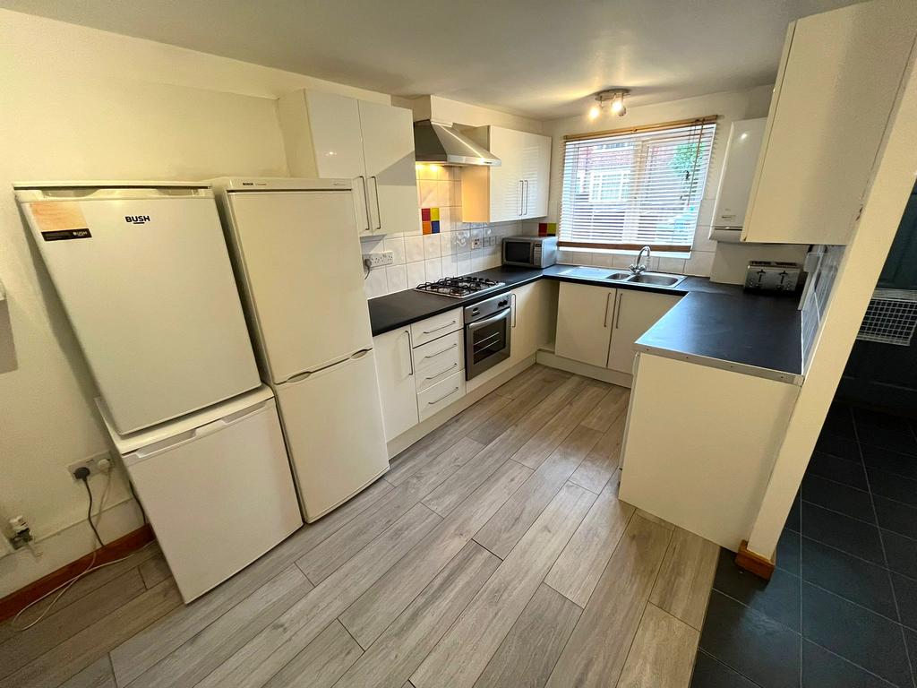 House in Nottingham - View 5