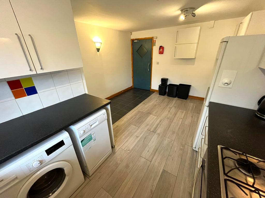 House in Nottingham - More