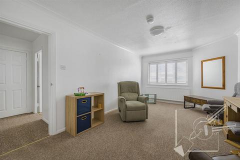 1 bedroom retirement property for sale, St James Oaks, Trafalgar Road, Gravesend