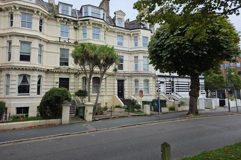 1 bedroom apartment to rent, Castle Hill Avenue, Folkestone, CT20