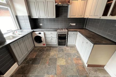 2 bedroom terraced house to rent, Flett Street, Preston PR2