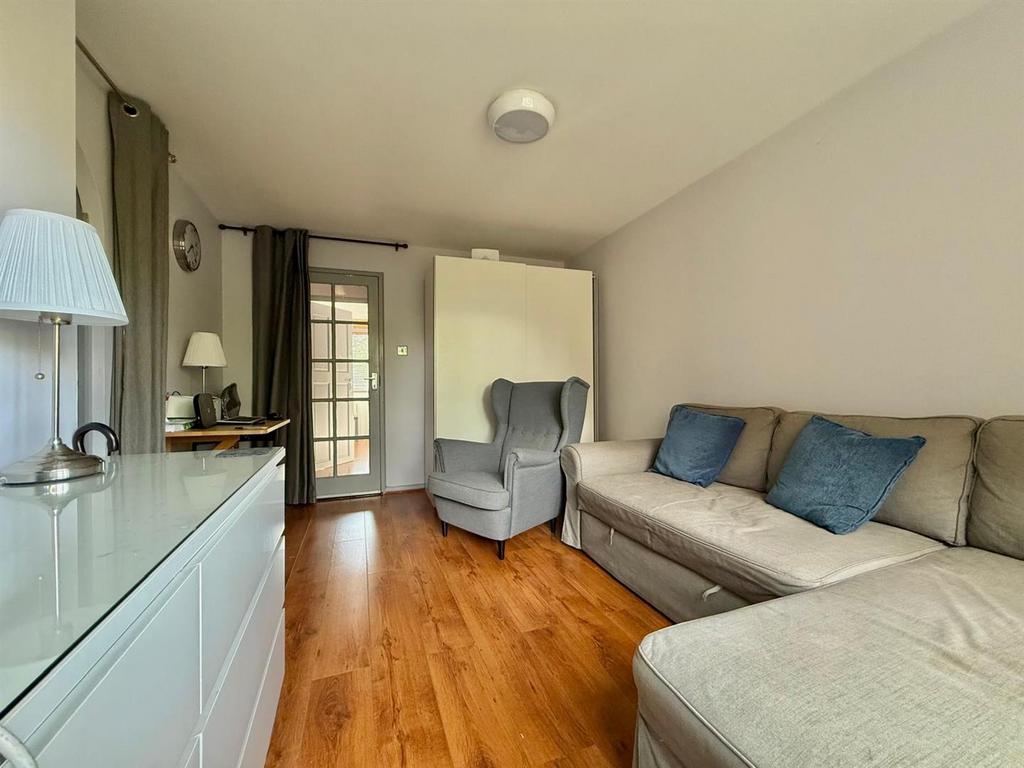 Apartment in Grays - View 2