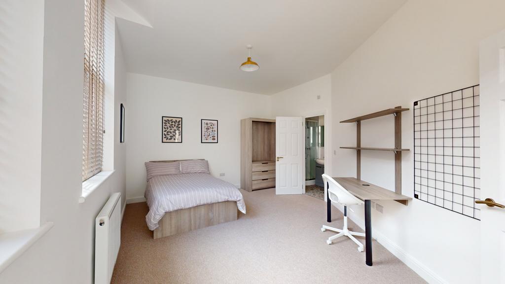 House in Nottingham, Old Lenton, The Park - View 3