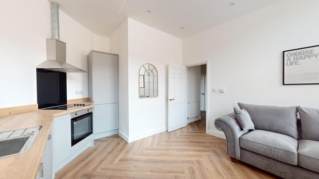 House in Nottingham, Old Lenton, The Park - View 2