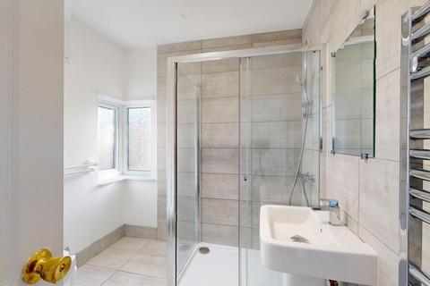 4 bedroom house to rent, Rolleston Drive, Nottingham NG7