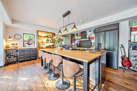 4 bedroom detached house for sale, Steep Hill, Woking GU24