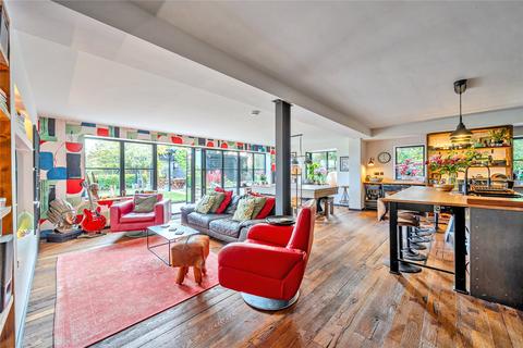 4 bedroom detached house for sale, Steep Hill, Woking GU24