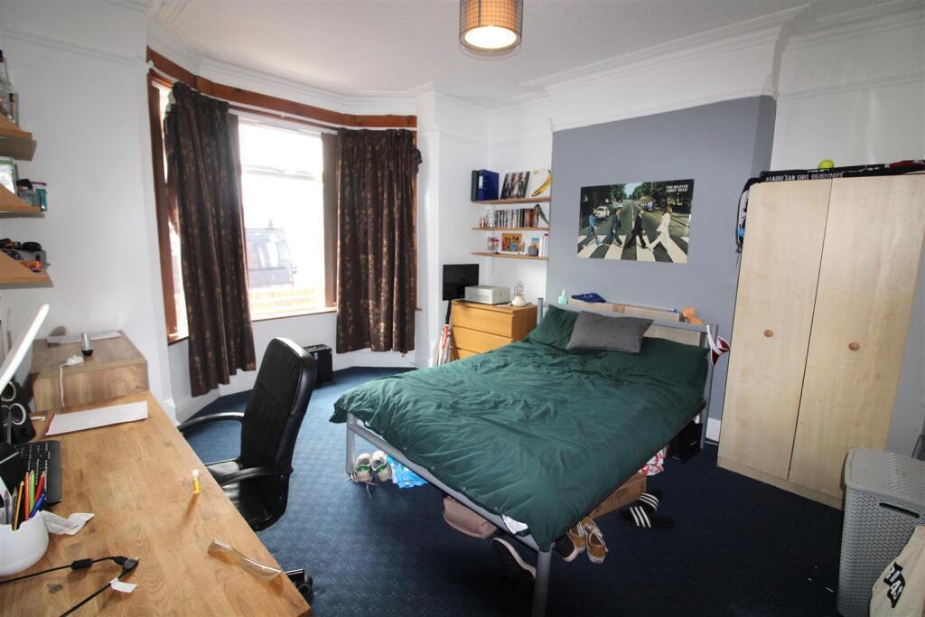 House in Nottingham - View 2