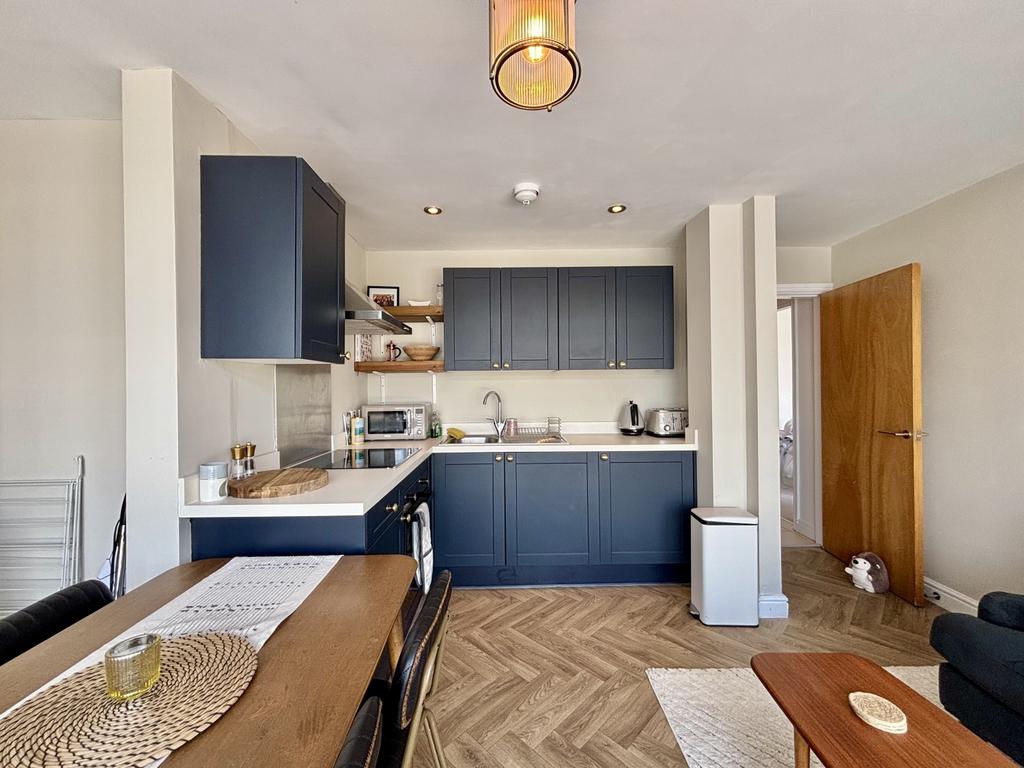 Apartment in Manchester - View 3