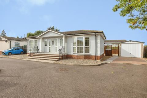 2 bedroom detached house for sale, Appletree Close, Attleborough, Norfolk, NR17