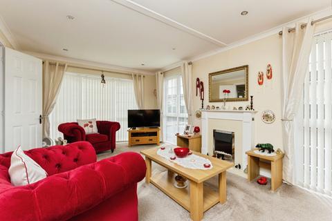 2 bedroom detached house for sale, Appletree Close, Attleborough, Norfolk, NR17