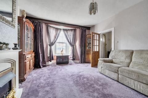 4 bedroom semi-detached house for sale, Churchbury Lane, Enfield