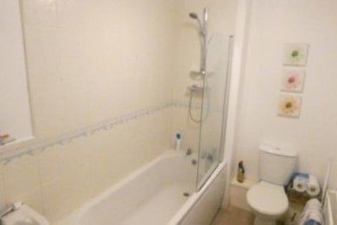 2 bedroom apartment for sale, North Side, Gateshead, Tyne and Wear, NE8 2DL