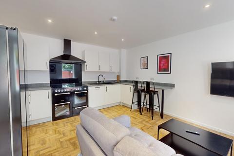 1 bedroom in a house share to rent, Lenton Boulevard, Nottingham NG7