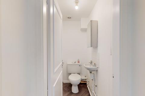 1 bedroom in a house share to rent, Lenton Boulevard, Nottingham NG7