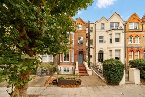 2 bedroom flat for sale, Brondesbury Villas, London NW6