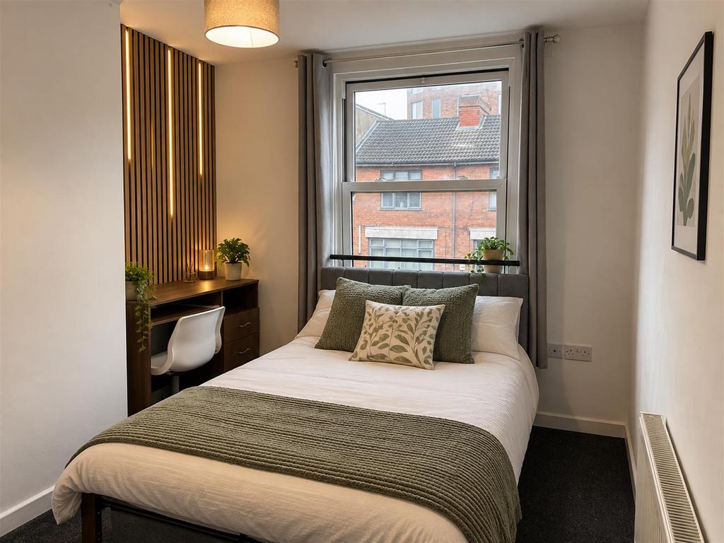 Apartment in Nottingham - View 3