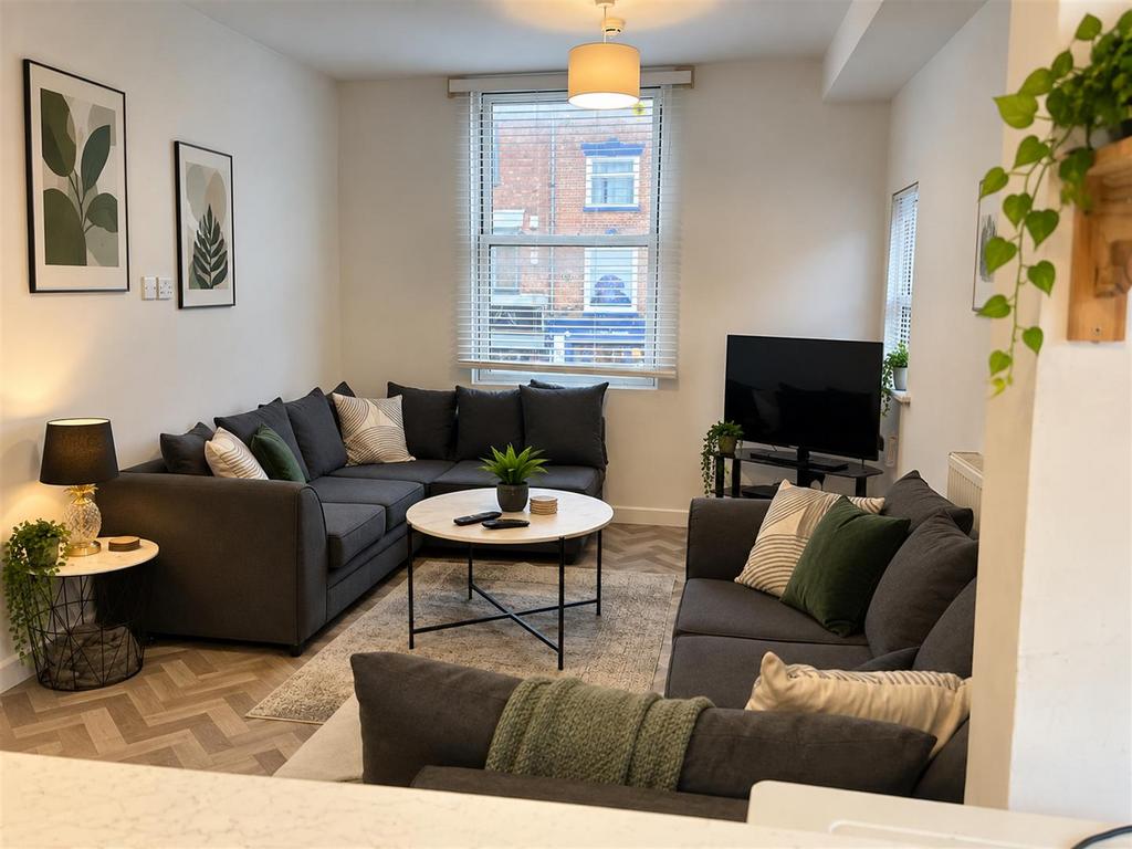Apartment in Nottingham - View 4