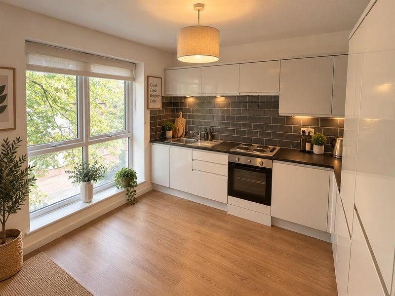 House in Nottingham - View 5