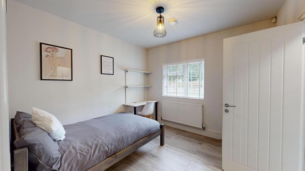 House in Nottingham - View 5