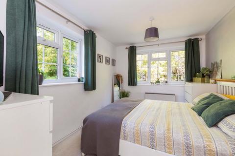 undefined, Shelton Court, London Road, Langley SL3
