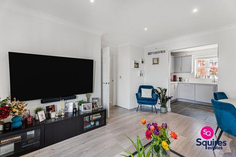 2 bedroom flat for sale, Langstone Way, London, NW7