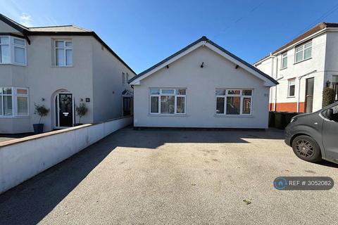 4 bed bungalow for rent in Franche Road, Kidderminster, DY11