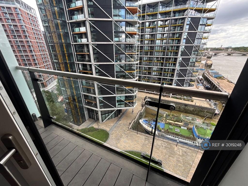 Apartment in London - More