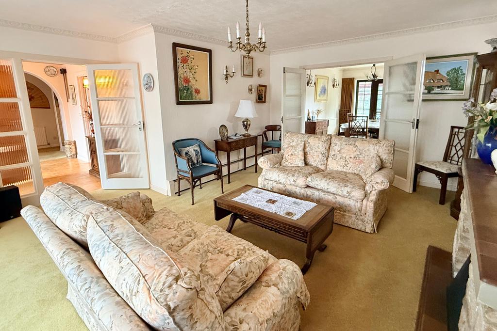 House in Ringwood - View 3