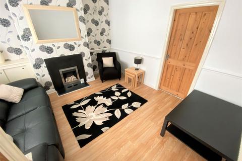 2 bedroom terraced house to rent, Stocks Road, Preston PR2