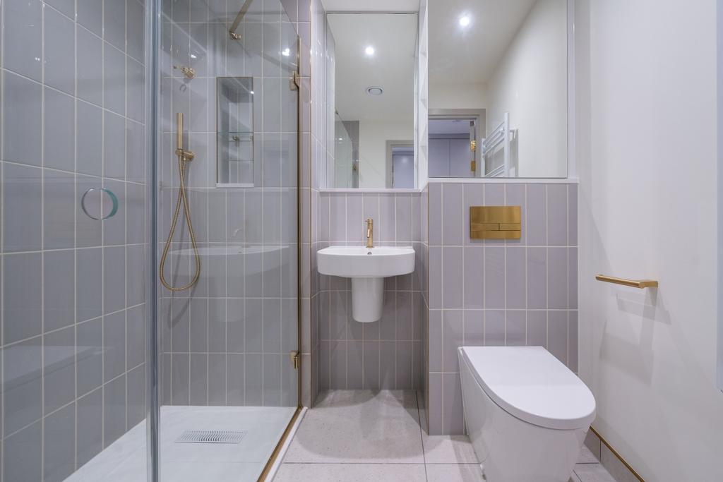 Apartment in London - More