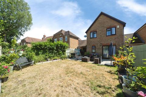 3 bedroom link detached house for sale, Grafton Way, West Molesey