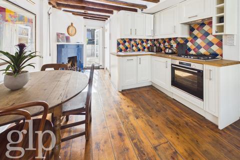 1 bedroom apartment for sale, Meard Street, Soho, London, W1F