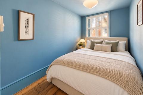 1 bedroom apartment for sale, Meard Street, Soho, London, W1F