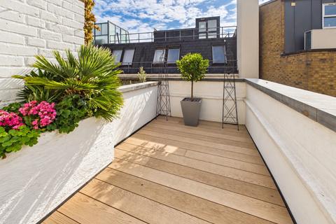 1 bedroom apartment for sale, Meard Street, Soho, London, W1F