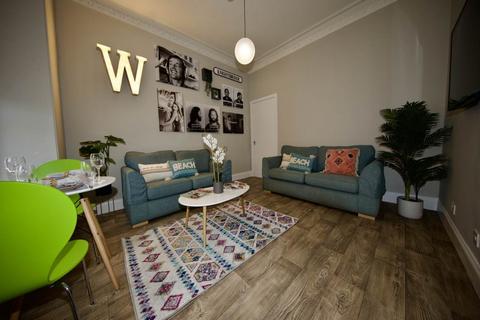 1 bedroom flat to rent, Cleghorn Street, Dundee,